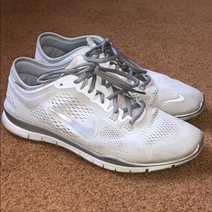 Women’s Nike free run